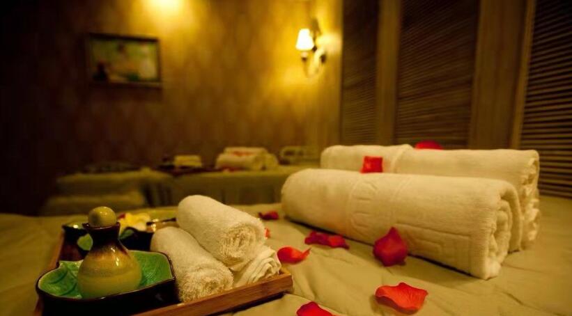 广深高端水疗spa会馆就这样带着清风月静抚慰了光阴悲喜